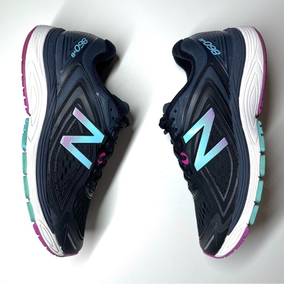 New Balance Women's 860V8 Black and Pink Running Shoes Size- 10 - Picture 9 of 10